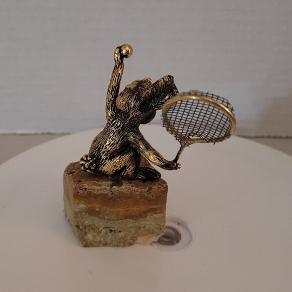 Gold Plated Rabbit Hare Playing Tennis on Petrified Wood/Agate Ron Lee 1980s - Picture 3 of 6